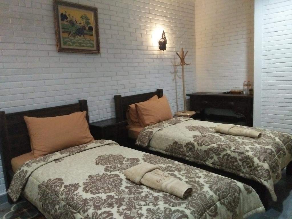 Satu Kayen Guest House Sleman (Yogyakarta) Exterior photo