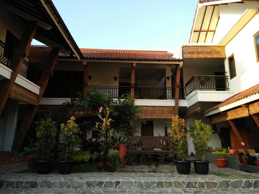 Satu Kayen Guest House Sleman (Yogyakarta) Exterior photo