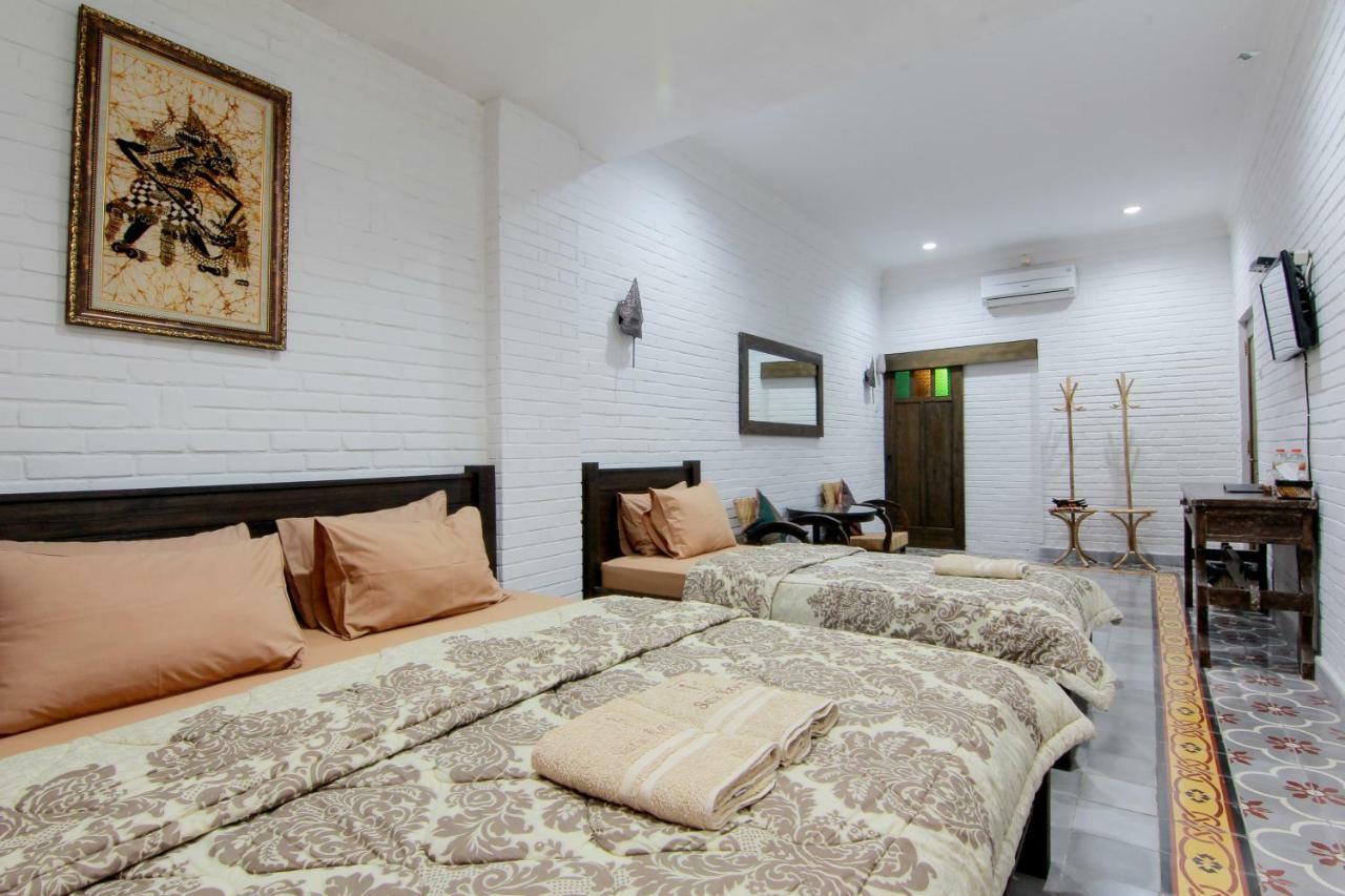 Satu Kayen Guest House Sleman (Yogyakarta) Exterior photo