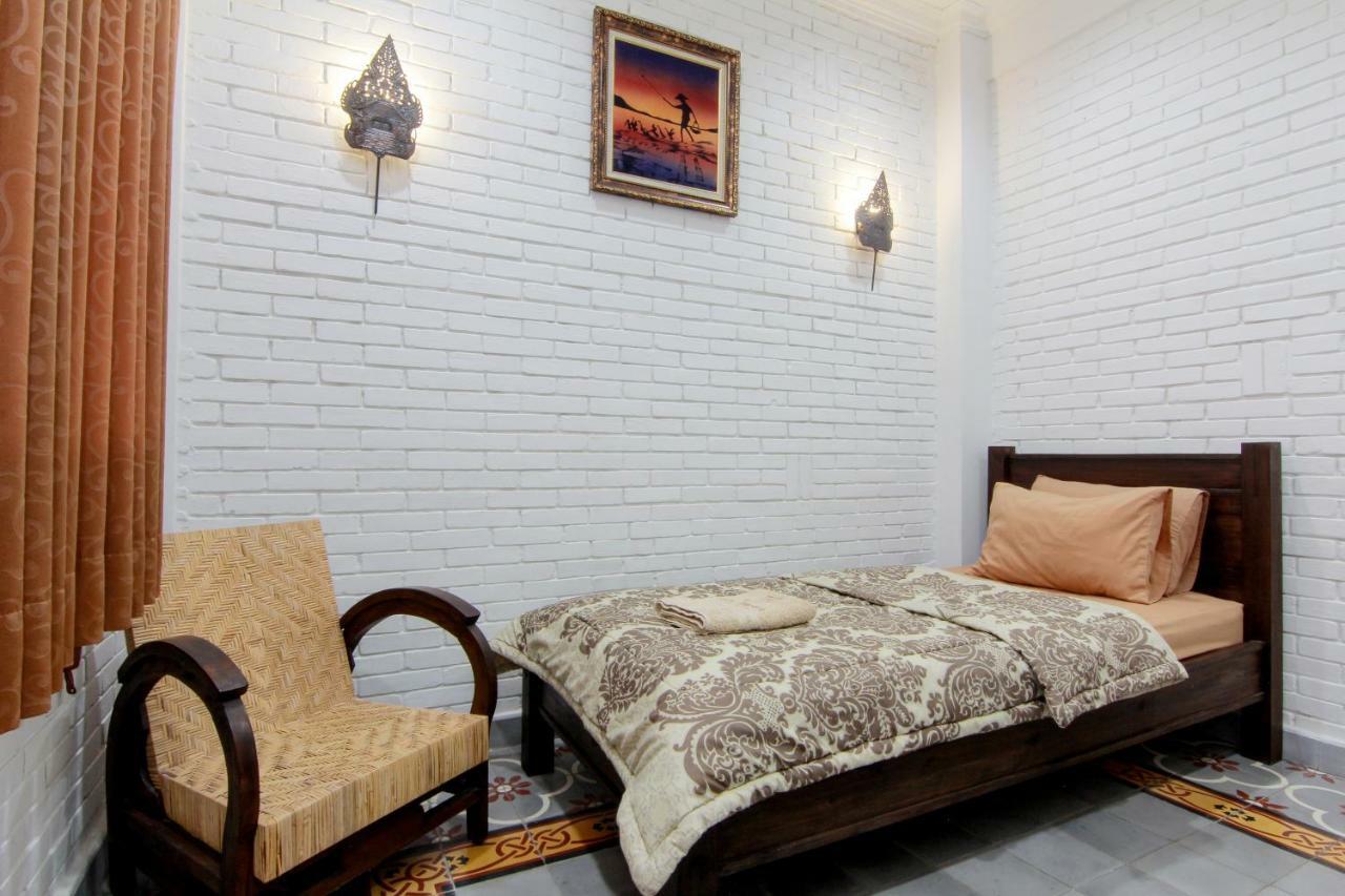 Satu Kayen Guest House Sleman (Yogyakarta) Exterior photo