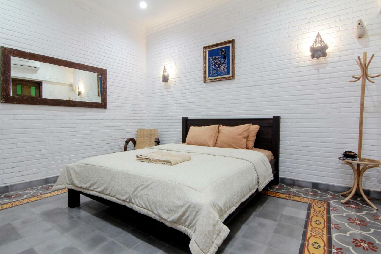 Satu Kayen Guest House Sleman (Yogyakarta) Exterior photo